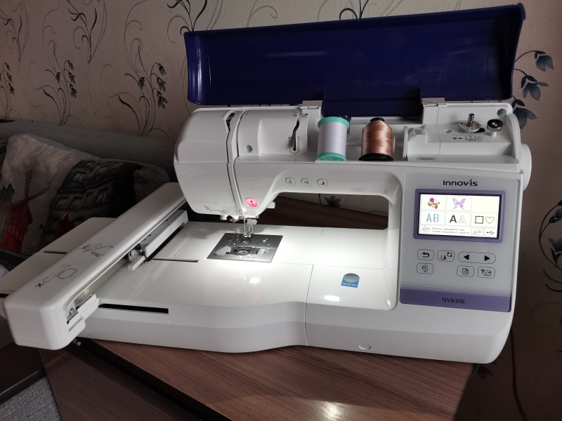 ������ ����������� ������ Brother Innov-is nv 850E