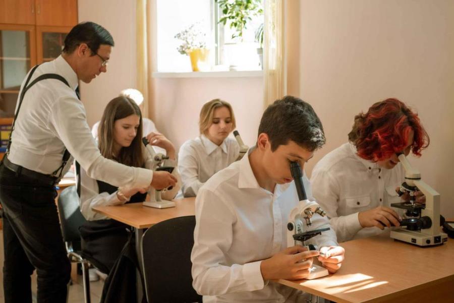 �ac���� ��o�a ���op �a 2024-2025 y�e���� �o� Moc��a �A�