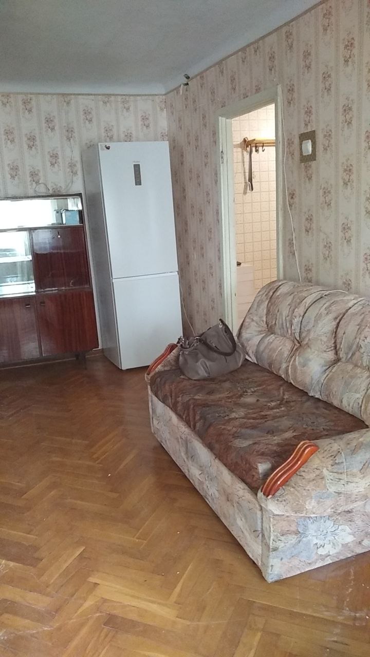 3-� ��������, 54 �2, 25 ��.